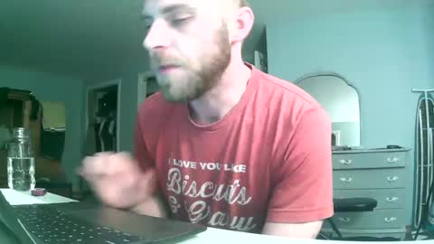 Snapshot of grizzley84 chatting on January 30, 2025, 6:24 am grizzly84 online show from January 30, 2025, 6:24 am