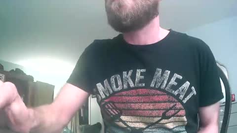 Snapshot of grizzley84 chatting on March 7, 2025, 4:24 am grizzly84 online show from March 7, 2025, 4:24 am