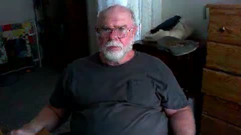 Gary online show from October 2, 2025, 7:10 pm