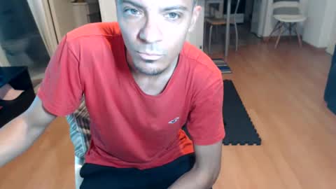 guachin_new online show from November 2, 2025, 8:22 pm