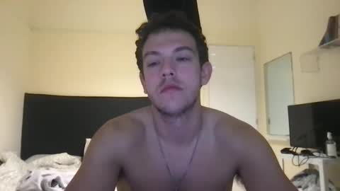 Snapshot of guapogringo03 chatting on September 14, 2025, 5:01 pm guapogringo03 online show from September 14, 2025, 5:01 pm