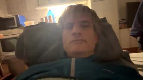 guardiannif_ online show from February 12, 2025, 4:44 am