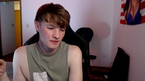 Snapshot of gucciboi4 chatting on January 12, 2025, 3:49 am gucciboi4 online show from January 12, 2025, 3:49 am