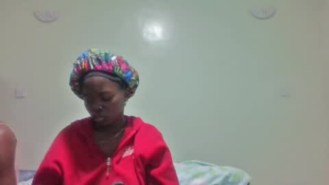 gud_lunah1 online show from June 18, 2026, 8:36 am