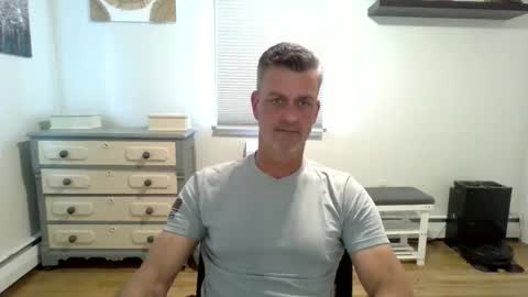 Snapshot of gudguy2025 chatting on May 21, 2026, 5:20 pm gudguy2025 online show from May 21, 2026, 5:20 pm