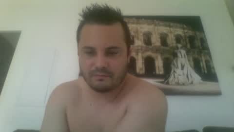guigui12520 online show from May 12, 2026, 2:47 pm
