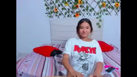 Snapshot of guiselle_lan chatting on January 21, 2025, 9:03 am guiselle_lan online show from January 21, 2025, 9:03 am