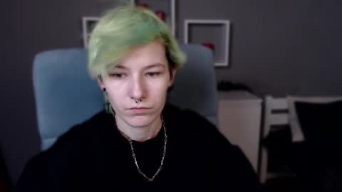 Snapshot of guitarandangell chatting on November 1, 2025, 11:12 am guitarandangell online show from November 1, 2025, 11:12 am