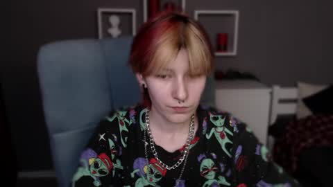 guitarandangell online show from April 9, 2026, 6:19 am