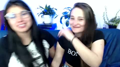 Snapshot of gumball_room chatting on January 22, 2025, 6:31 am Vane blonde and Hazell black hair online show from January 22, 2025, 6:31 am