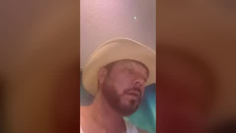 gunzguny634996 online show from August 4, 2026, 7:11 am