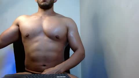 holl latino online show from May 26, 2026, 6:15 pm