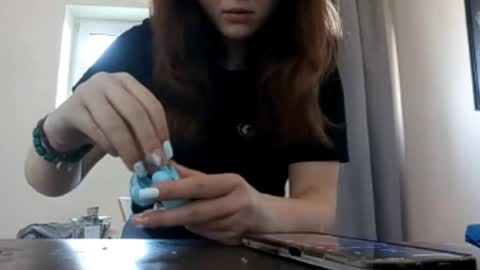 Snapshot of gussietackitt chatting on April 15, 2026, 5:58 am Alana online show from April 15, 2026, 5:58 am