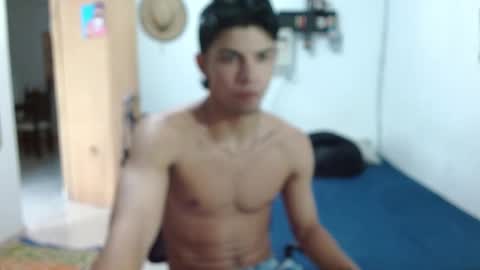 Snapshot of guts_x chatting on December 4, 2024, 5:22 pm Guts online show from December 4, 2024, 5:22 pm