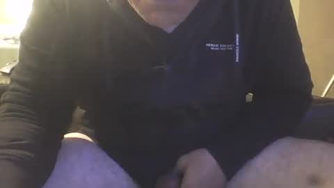 guy8inches4u online show from October 10, 2025, 10:14 am