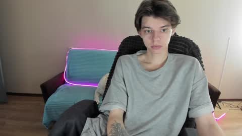 guy_liam1 online show from December 18, 2024, 8:09 am