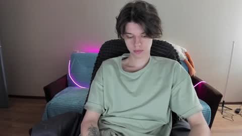 guy_liam1 online show from January 11, 2025, 7:06 am