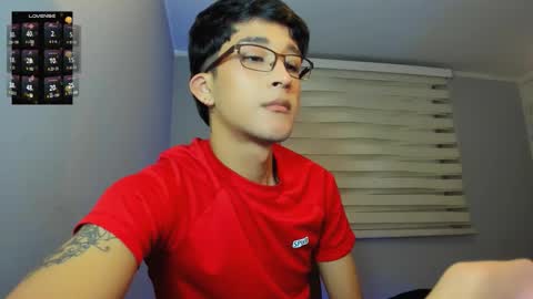 Snapshot of guy_veryhot1 chatting on October 17, 2025, 3:53 am onlyfans kevin garcia s online show from October 17, 2025, 3:53 am