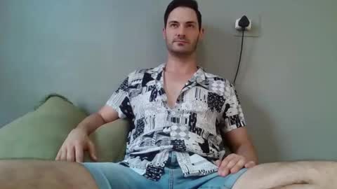 Guy Hardon online show from March 11, 2025, 2:18 pm