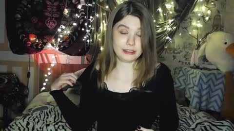 Gwen online show from January 15, 2026, 6:33 pm