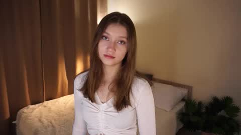 Molly online show from March 3, 2026, 5:57 am