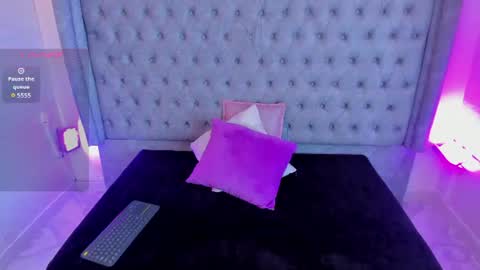 Gyal Smith online show from June 14, 2026, 3:41 am