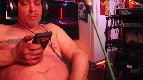 h0tttsteel online show from January 3, 2025, 12:30 pm