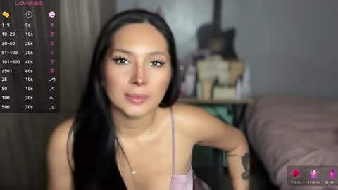 Camila online show from October 15, 2025, 6:46 am