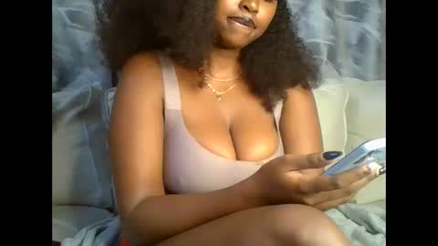 Snapshot of h_o_t_goddess chatting on January 19, 2025, 10:17 am h_o_t_goddess online show from January 19, 2025, 10:17 am