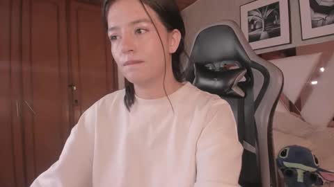 haathorx online show from October 9, 2025, 1:53 pm