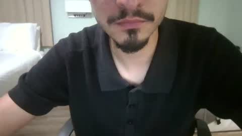 hablale01 online show from March 31, 2026, 2:02 am