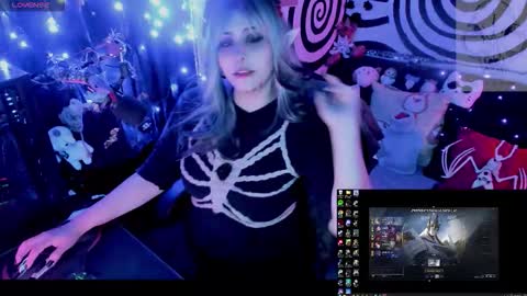 Hachi online show from November 21, 2025, 5:06 am