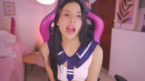 Hade online show from October 23, 2025, 6:39 pm