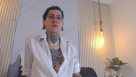 Snapshot of hades_hellhunt chatting on October 3, 2025, 2:58 pm hades_hellhunt online show from October 3, 2025, 2:58 pm
