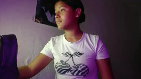 hadesmit1 online show from May 19, 2026, 2:12 pm