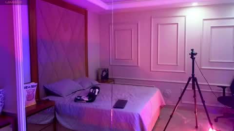 HADEZ online show from January 16, 2026, 2:37 am