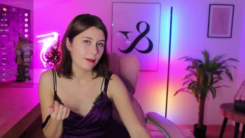 Hailey  Green online show from January 20, 2025, 4:21 am