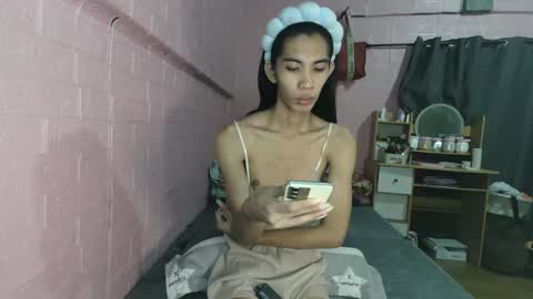 hailey_sweetcum77 online show from November 1, 2025, 10:06 am