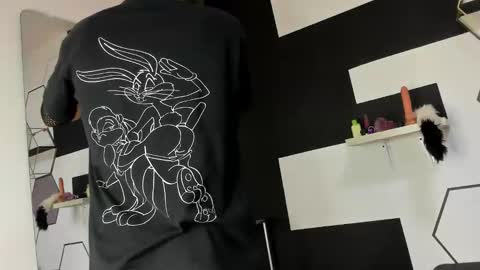 haileycat_ online show from December 30, 2024, 11:17 pm