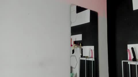 haileycat_ online show from January 13, 2025, 1:23 am