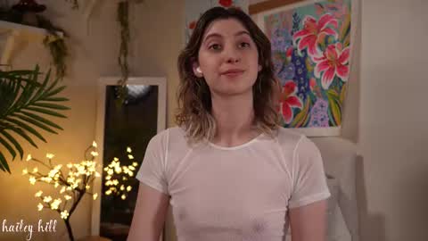 Snapshot of haileyhill chatting on March 4, 2026, 12:49 am HaileyHill online show from March 4, 2026, 12:49 am