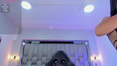 Snapshot of hailybairen chatting on January 11, 2025, 7:16 pm  Haily Bairen online show from January 11, 2025, 7:16 pm