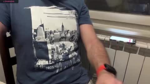 Snapshot of hairy_jockstrap chatting on December 22, 2025, 12:07 am hairy_jockstrap online show from December 22, 2025, 12:07 am