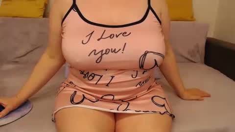 hairy vicky online show from June 3, 2026, 10:59 pm