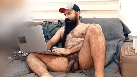 Hairy Beard Smoker online show from May 26, 2026, 4:25 pm