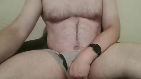 hairychest222141 online show from April 18, 2026, 5:00 am