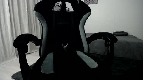 Snapshot of hairycuss chatting on January 7, 2025, 1:38 am Adam online show from January 7, 2025, 1:38 am