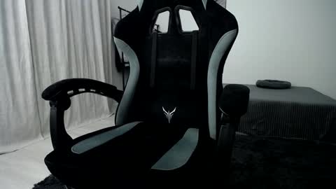 Snapshot of hairycuss chatting on January 13, 2025, 6:27 am Adam online show from January 13, 2025, 6:27 am