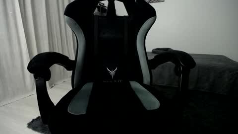 Snapshot of hairycuss chatting on January 25, 2025, 1:21 am Adam online show from January 25, 2025, 1:21 am