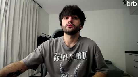 Snapshot of hairycuss chatting on February 12, 2025, 3:07 am Adam online show from February 12, 2025, 3:07 am